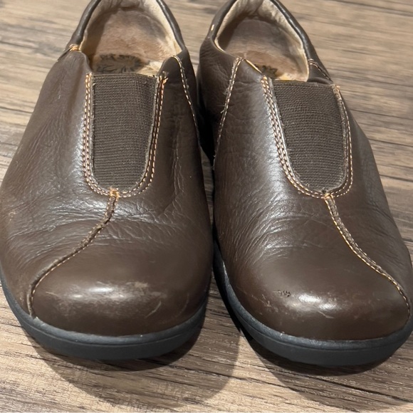 Taos Town Center Leather Dark Brown Slip On Comfort Shoes Flats Walking - Picture 9 of 15
